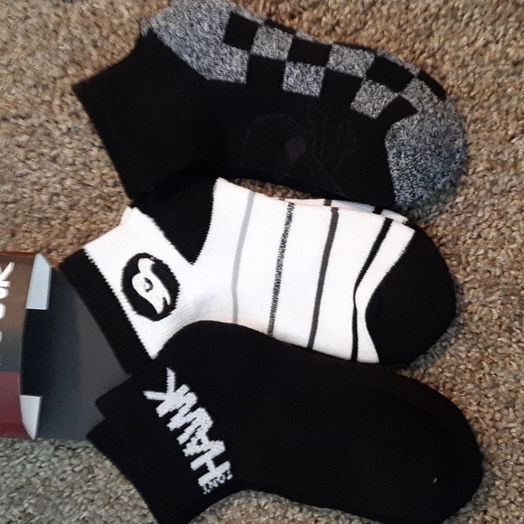 BOY'S TONY HAWK QUARTER CREW SOCKS 3 PACK 7-8.5 (9-3) - Picture 4 of 5
